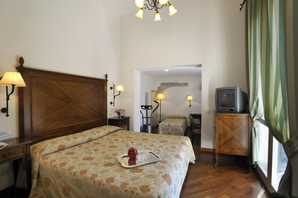Standard Triple Room,404624715:JPEG